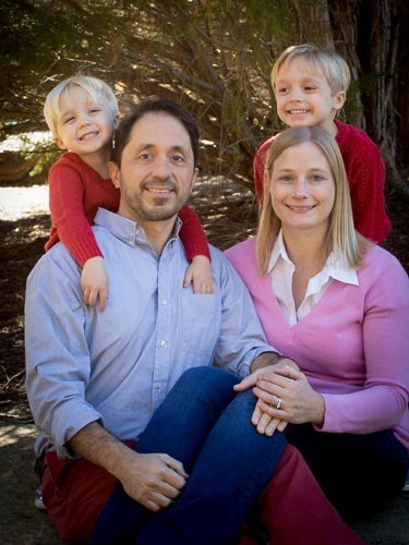 Chiropractor Simpsonville SC Bernardo Perkinson and Family